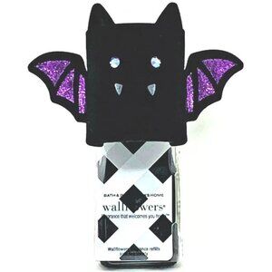 Bath & Body Works VELVET BAT Wallflower Plug-In 2021 Halloween Purple Glitter